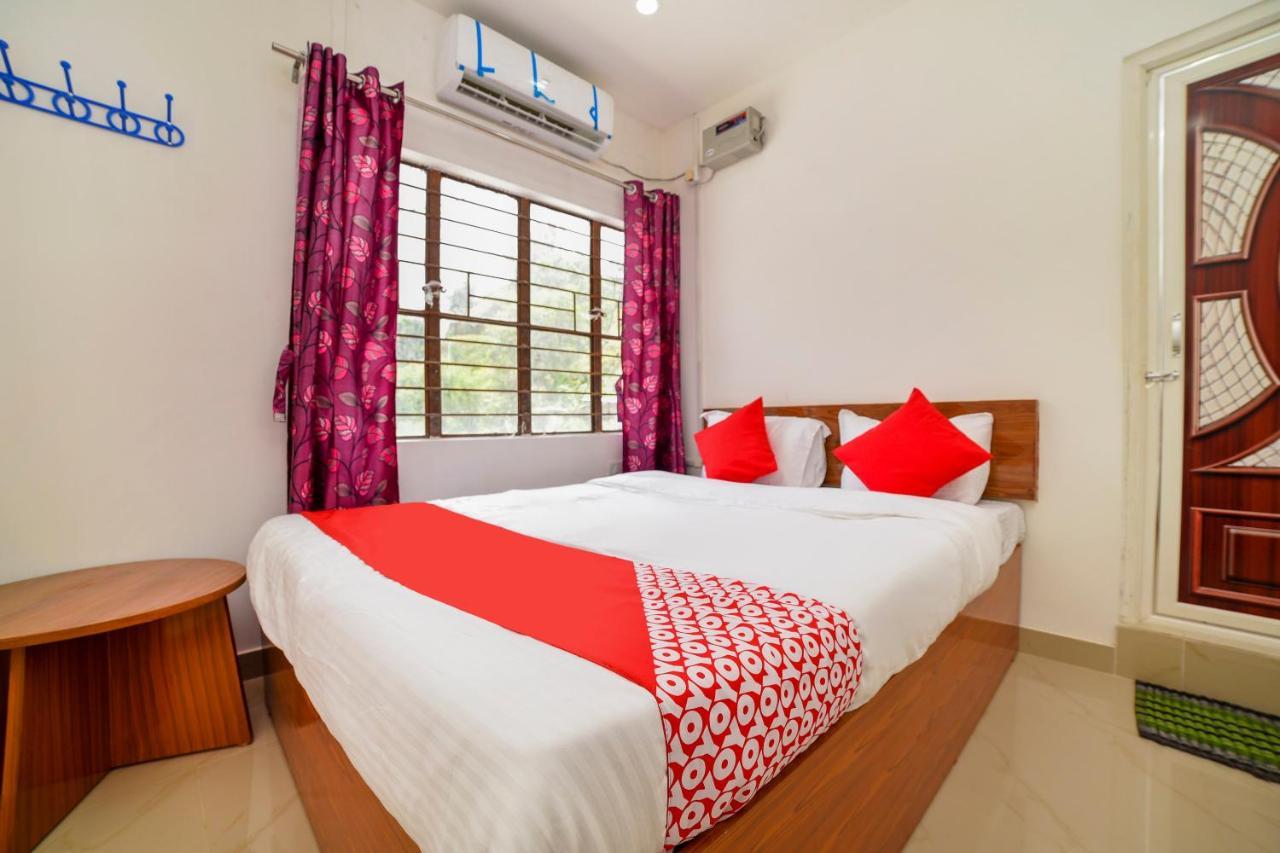 Oyo 40893 Hotel Lotus Ґувахаті Екстер'єр фото